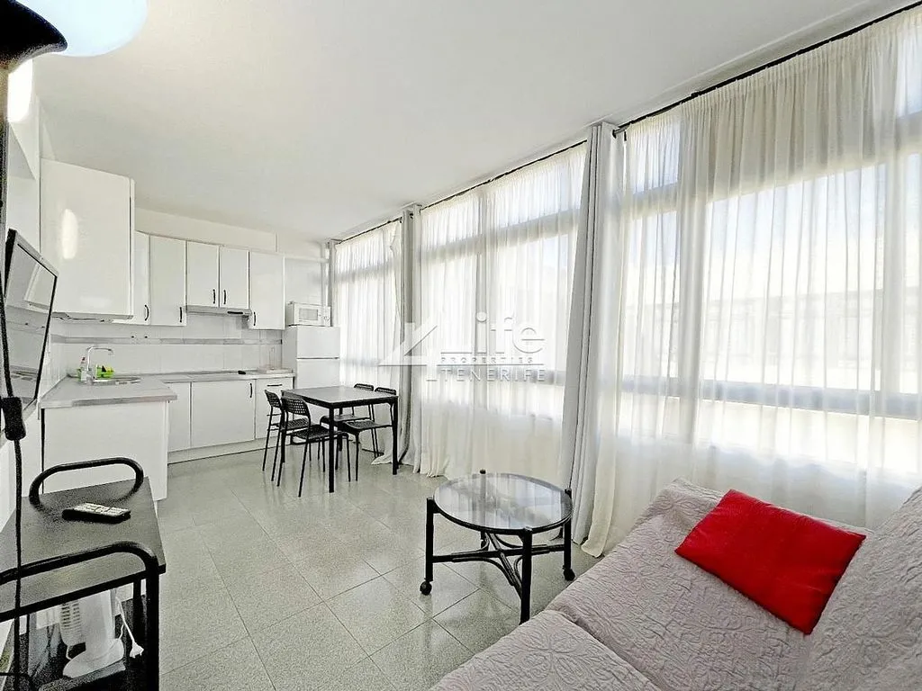 Elutuba - Duplex with Pool in Los Cristianos