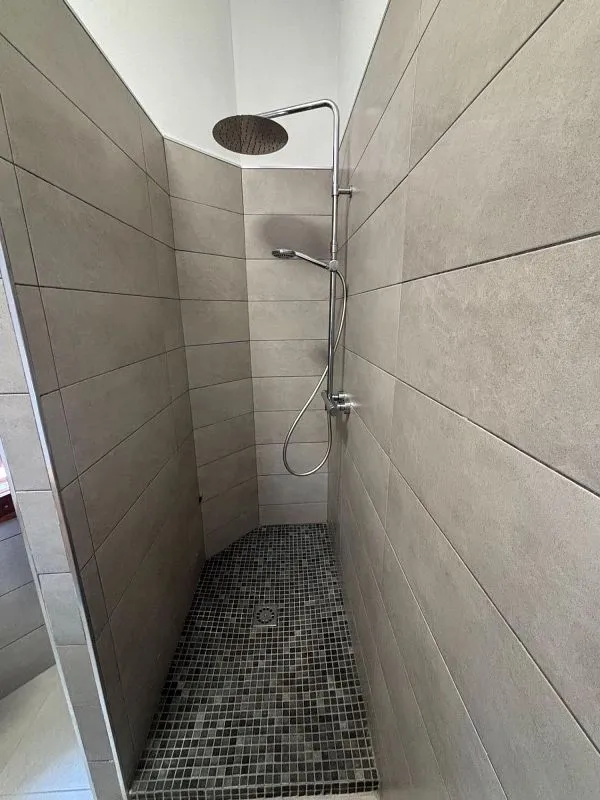 Bagni - Flats with Private Garage in Porto Cristo