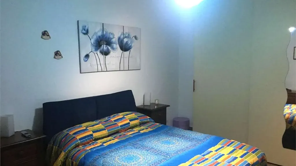 Magamistoad - Rustic-Style Flat with Central Location in Cosenza