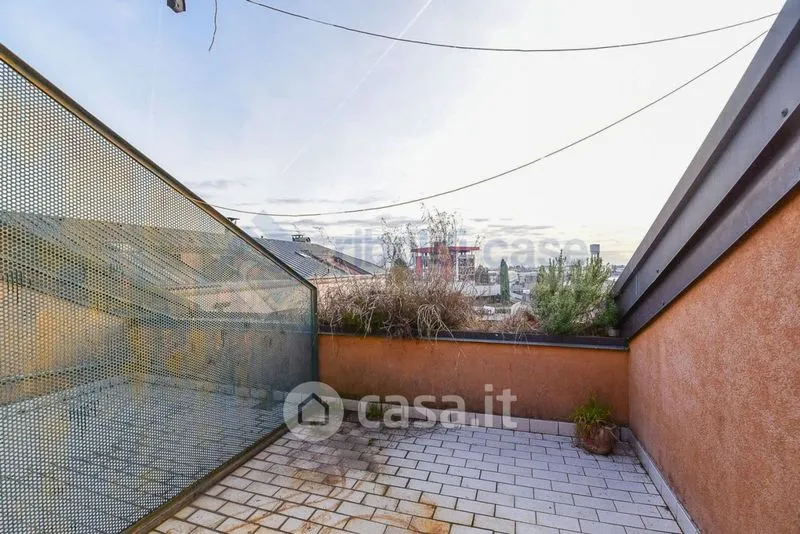 Terrass - Four-Room Apartment with Balconies in Mariano Comense