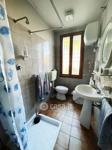 Vannitoad - Rustic Stone Cottage with Large Garden in Voghiera