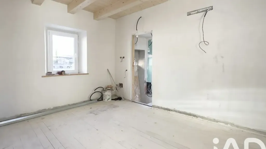 Rooms - Completely Renovated Townhouse in Montemarciano