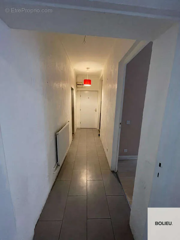Hallway - Investment Building with Shops in Belley