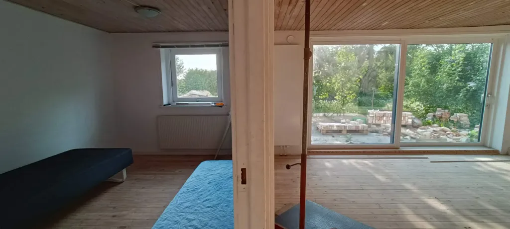 Pièces - 2-Bed Flat with Garden Access on Farm near Haslev