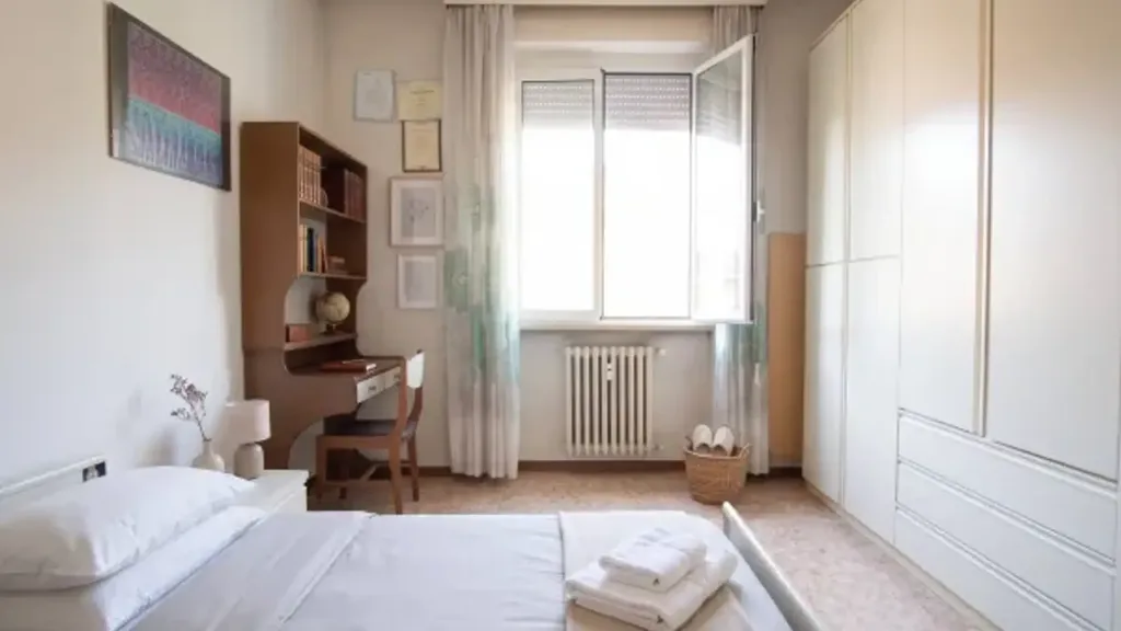 Chambres - Rustic-Style Apartment with Balcony in Parma