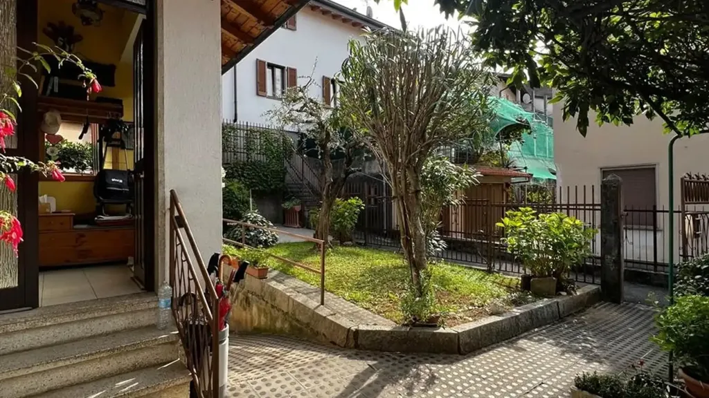 Aed - Villa with Private Garden in Scanzorosciate