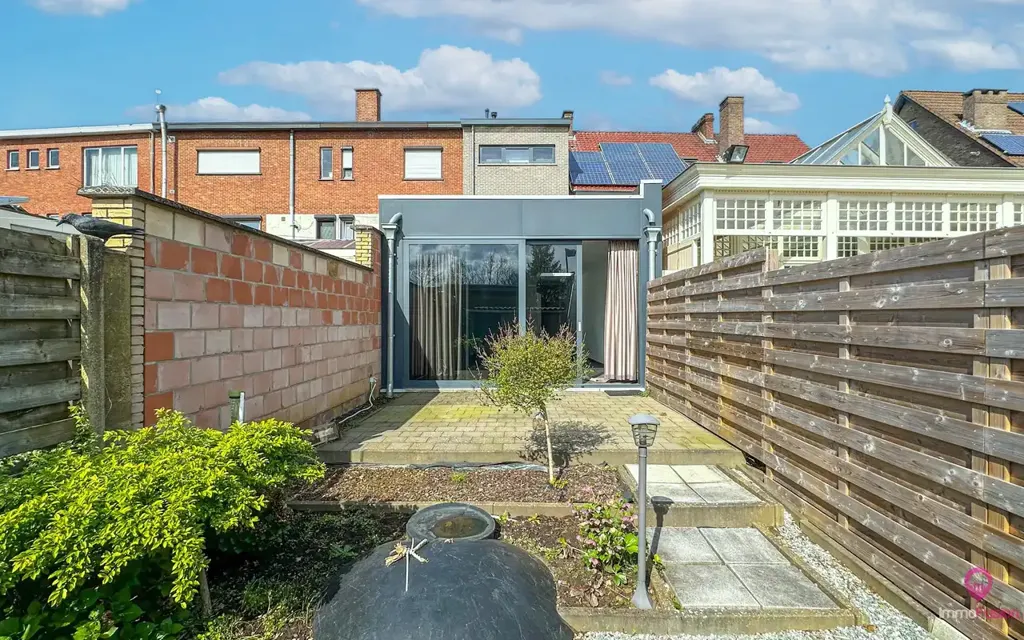 Garden - Mixed-Use Property with Garden in Beringen Centre