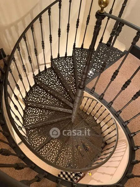Pièces - Charming Triplex in Historic Building, Turin