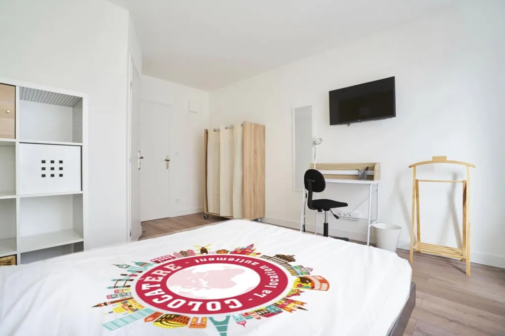 Chambres - Colocation Meublée avec Balcon à Lille