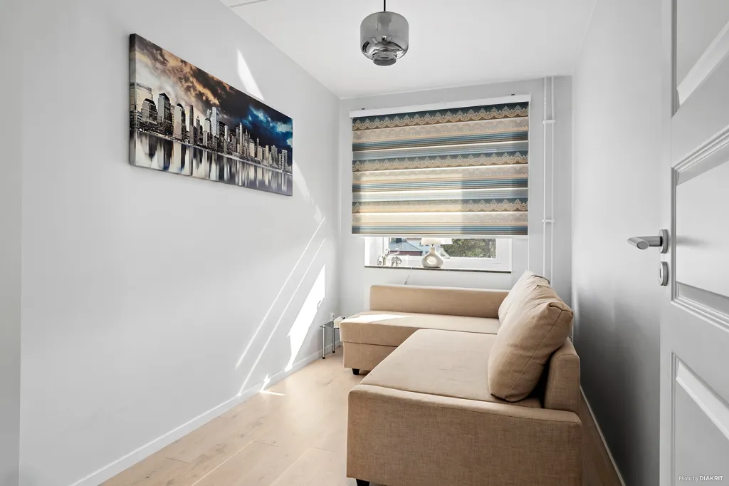 Esik - Modern Flat with Balcony in Norrmalm, Borås