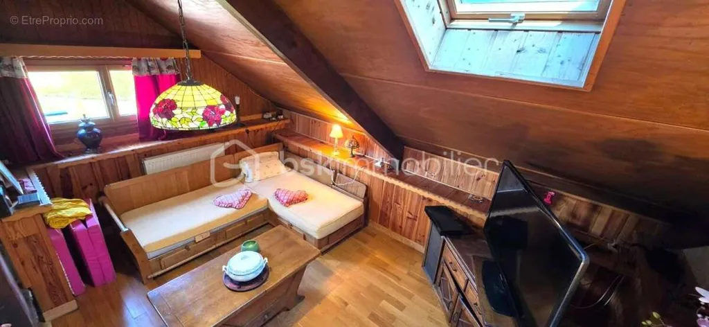 Pièces - Chalet avec Terrain à Saint-Martin-d'Uriage