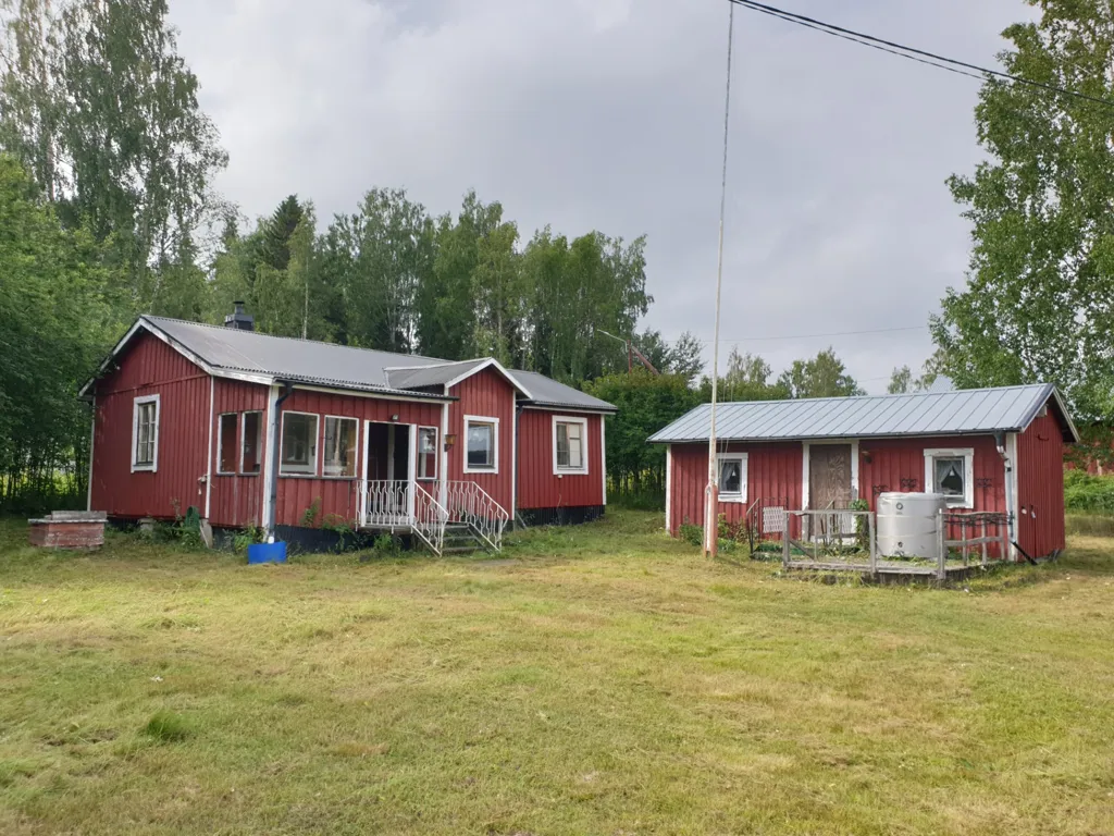 Välivaade - Cottage with Guesthouse on Hindersön