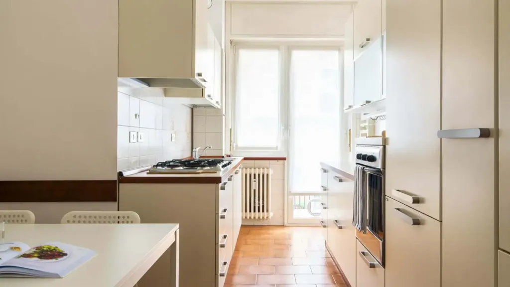 Köök - Spacious 3-Room Apartment in Milan