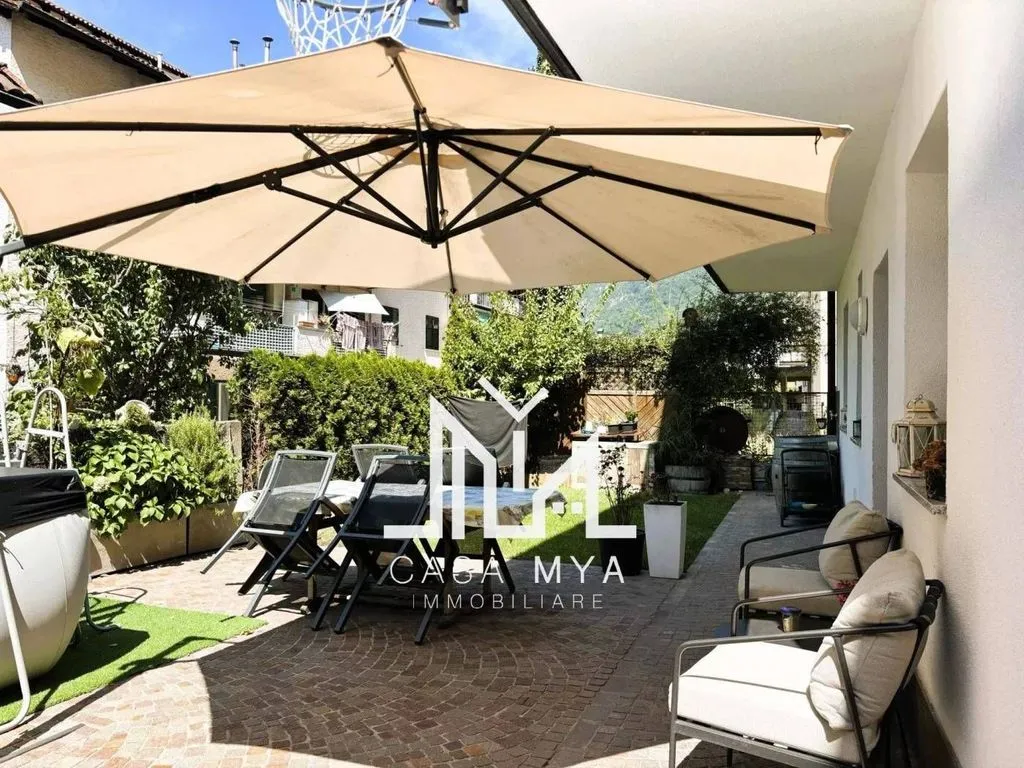 Terrass - Luxury Villa with Private Garden in Laives