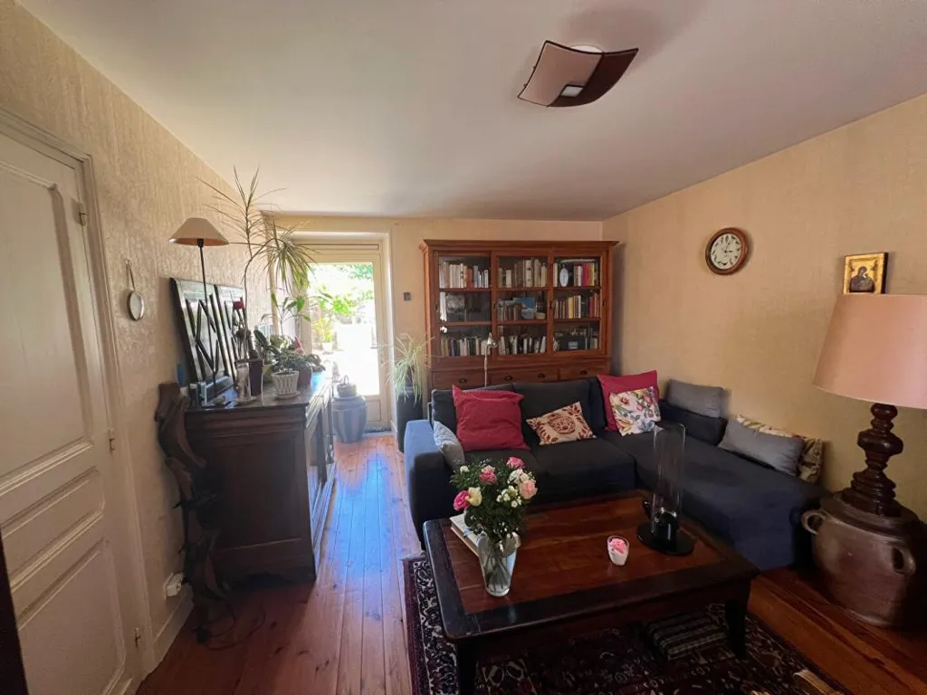 Elutuba - Townhouse with Garden in Lanouaille