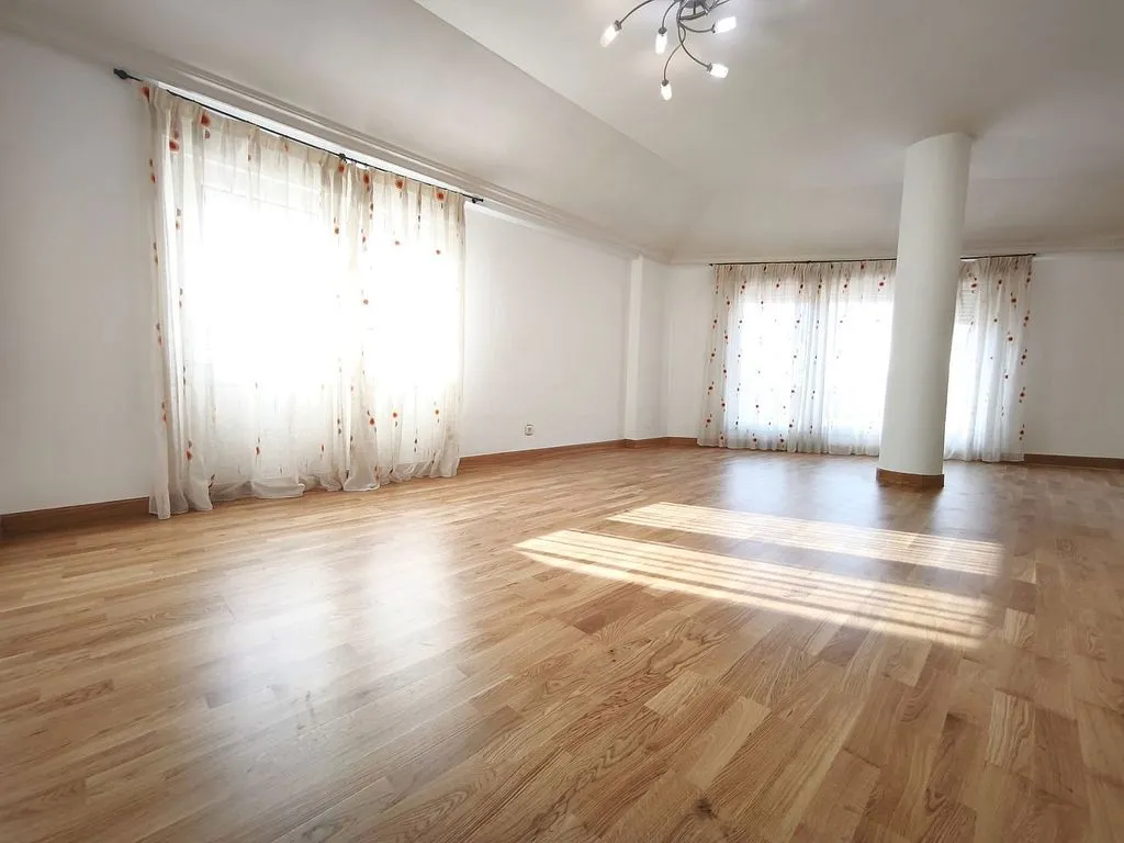 Elutuba - Penthouse with Large Terrace in Ave María