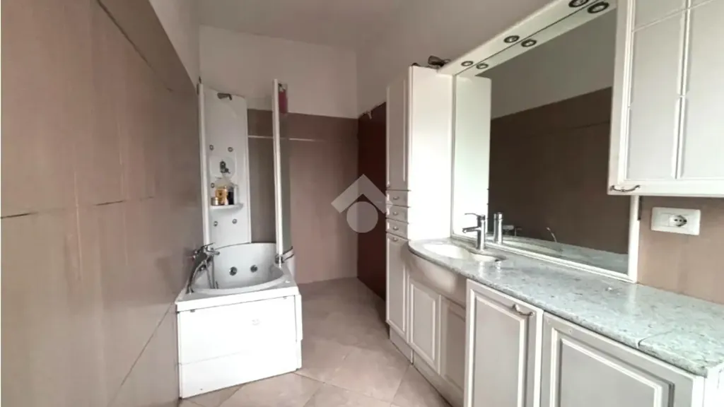 Badezimmer - Independent Villa with Garden in Calcinatello