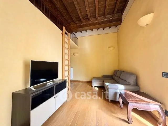 Soggiorno - Spacious Flat with Balcony in Florence