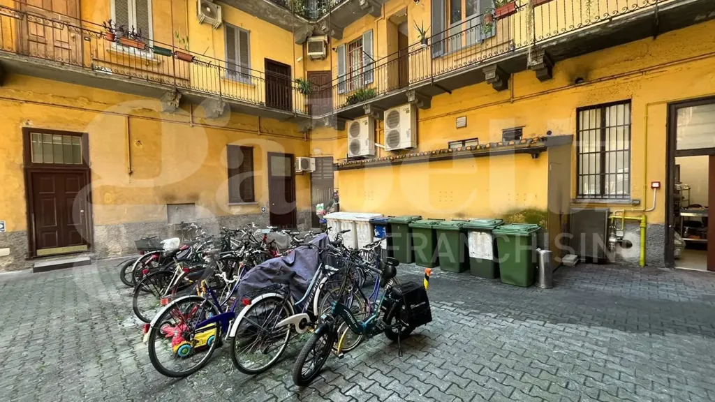 Jardin - Studio with Balcony in Milan