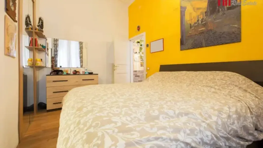 Chambres - Restored Apartment in Historic Building, Genoa