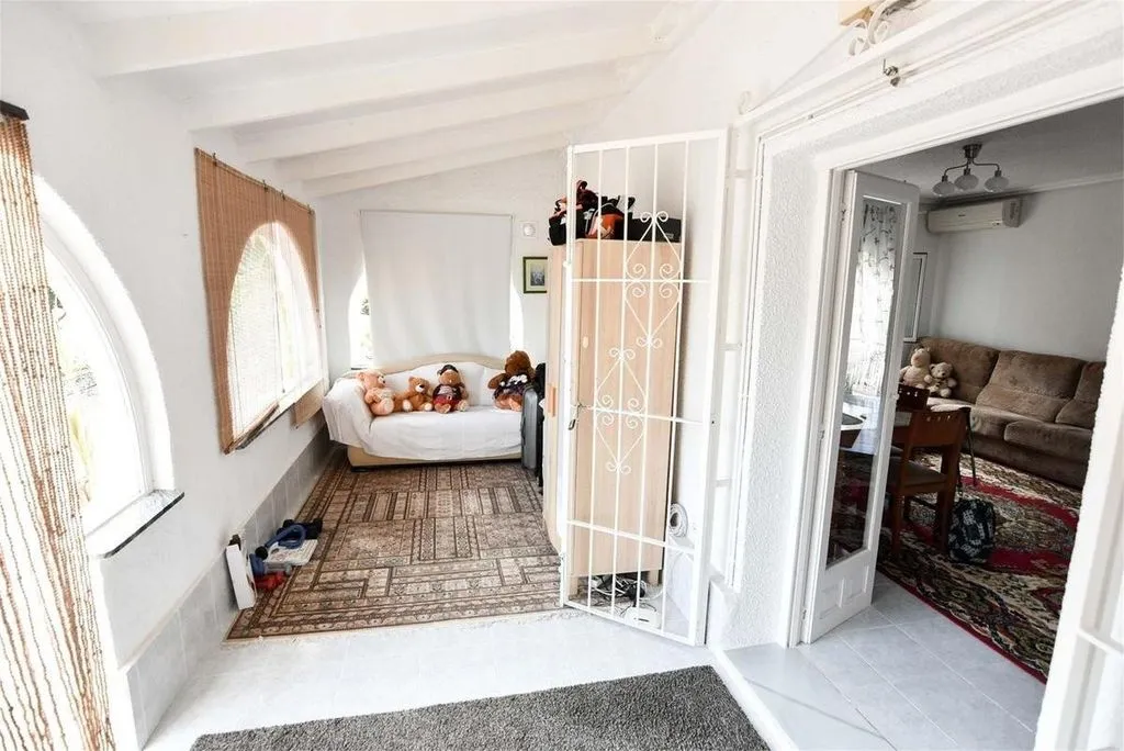 Elutuba - Detached Villa with Pool in Torrevieja