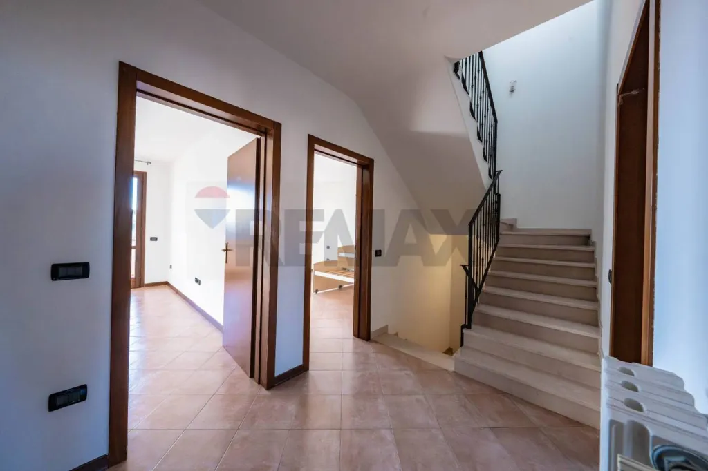 Pièces - Energy-Efficient Semi-Detached Villa in Vigarano Mainarda