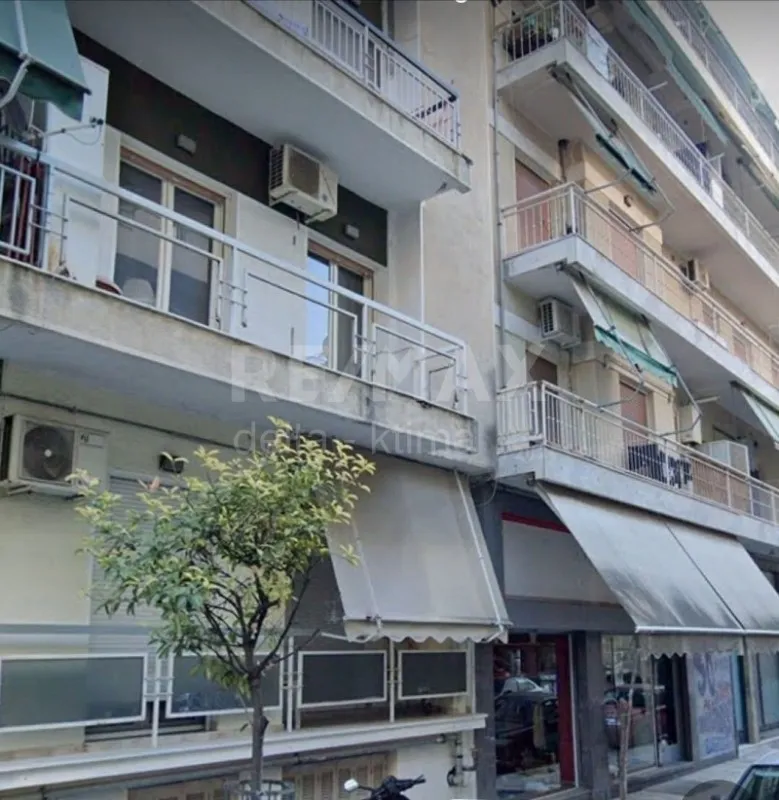 Extérieur - Semi-Basement Flat with Garden in Larissa
