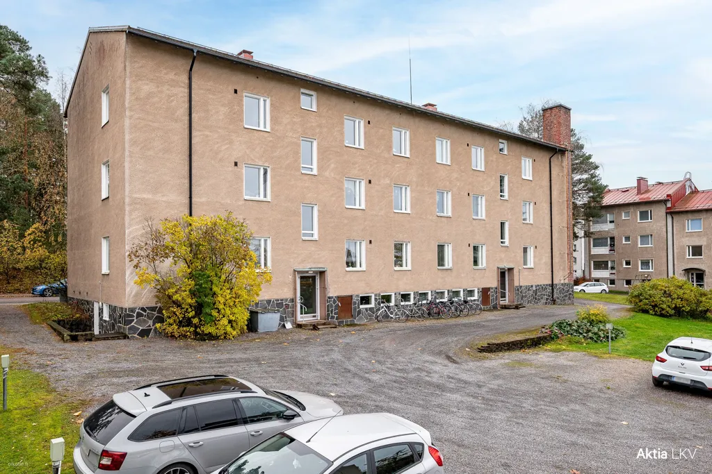 Extérieur - Two-Room Apartment with South-Facing Balcony in Centre