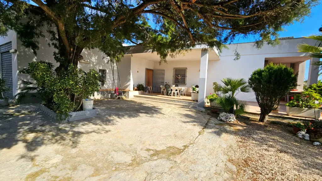Terrasse - Villa with Olive Grove near Carovigno