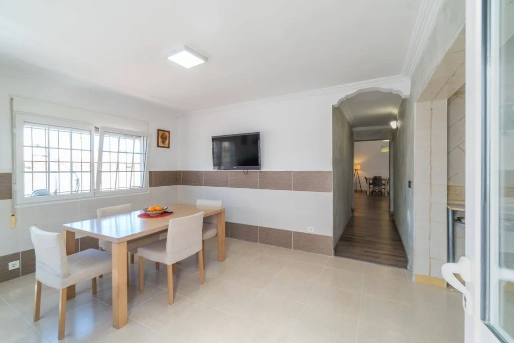 Dining Room - Luxury Villa with Pool in Torrevieja
