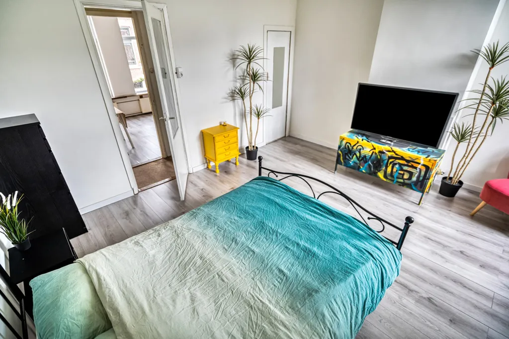 Bedrooms - Characterful Detached House with Garden in Leiden