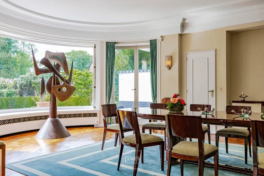 Söögituba - Art Deco Villa in Uccle's Observatoire District