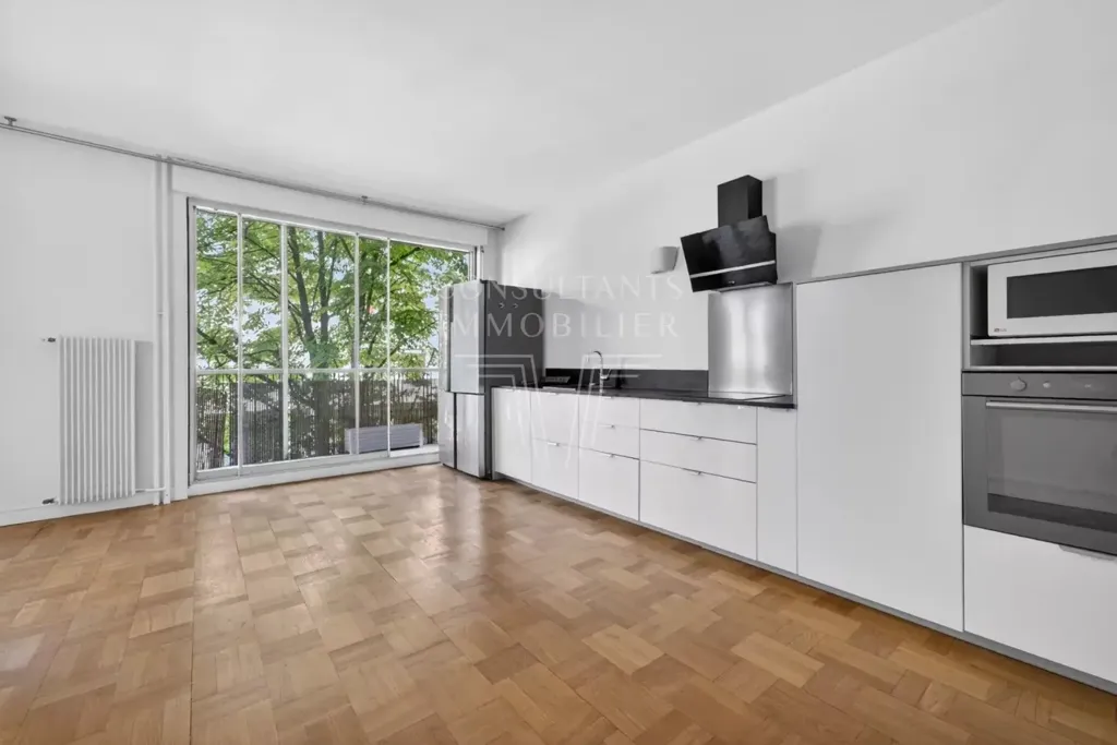 Cuisine - Appartement 5 pièces à Paris 16ème