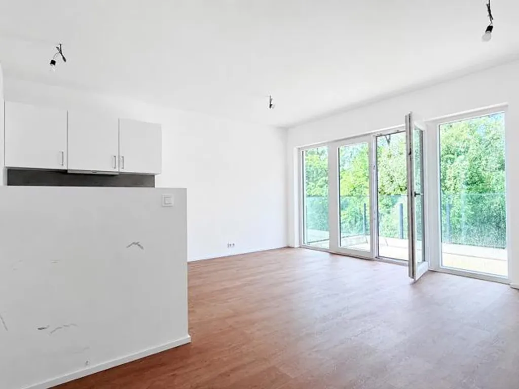 Elutuba - New Flat with Solar Panels in Seneffe