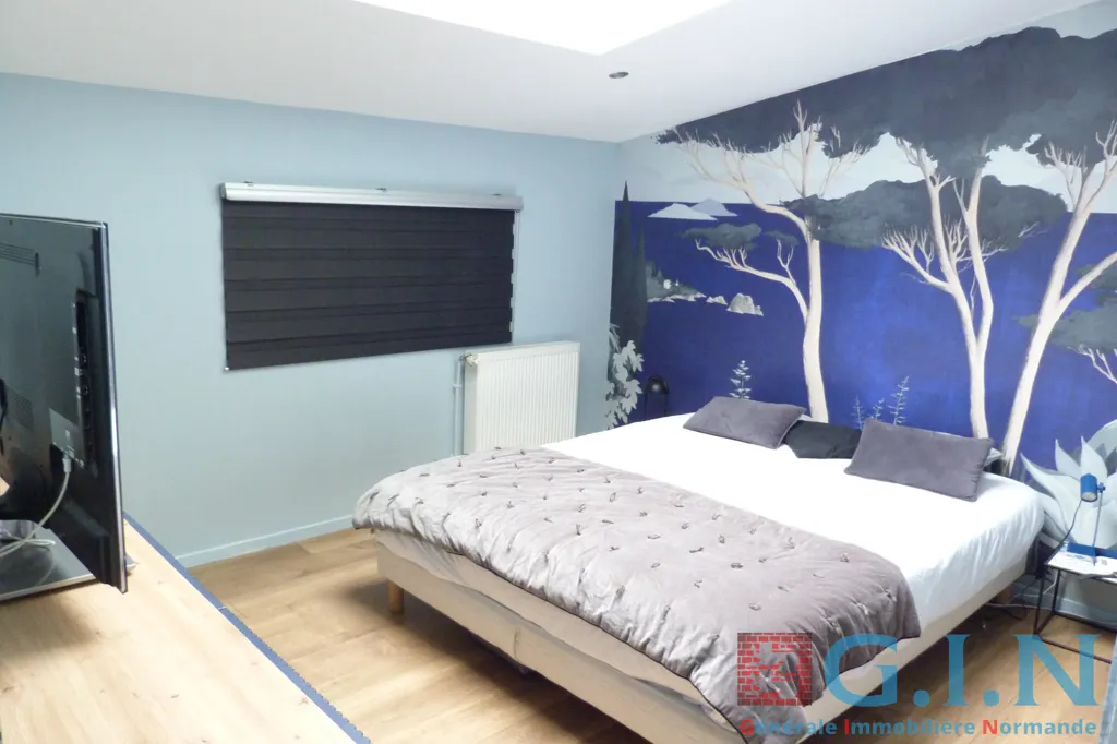 Bedrooms - Architect-Designed House with Japanese Garden in Rouen