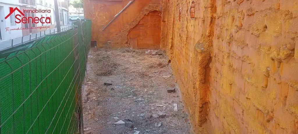 Aed - Urban Plot in Sagunto, 40 m²