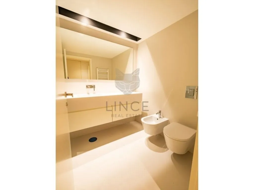 Bagni - Duplex Flat with City Centre Views in Porto