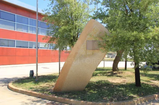 Aed - Large Industrial Unit in Gavião Industrial Zone