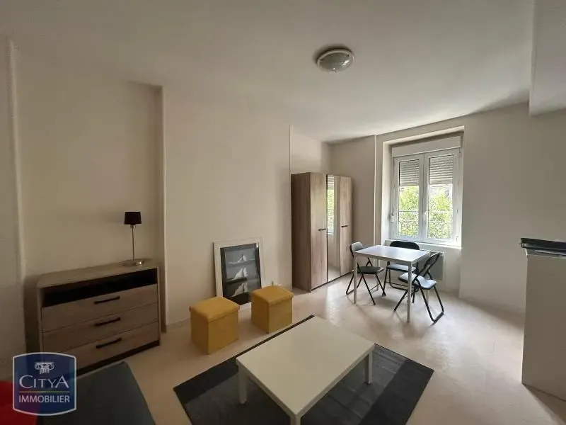 Elutuba - Studio Flat in Central Alençon