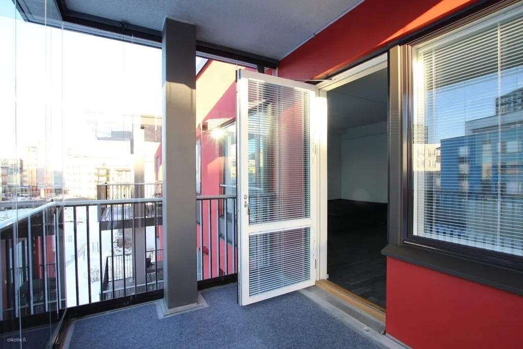 Balcone - Modern Flat with Balcony in Hervanta, Tampere