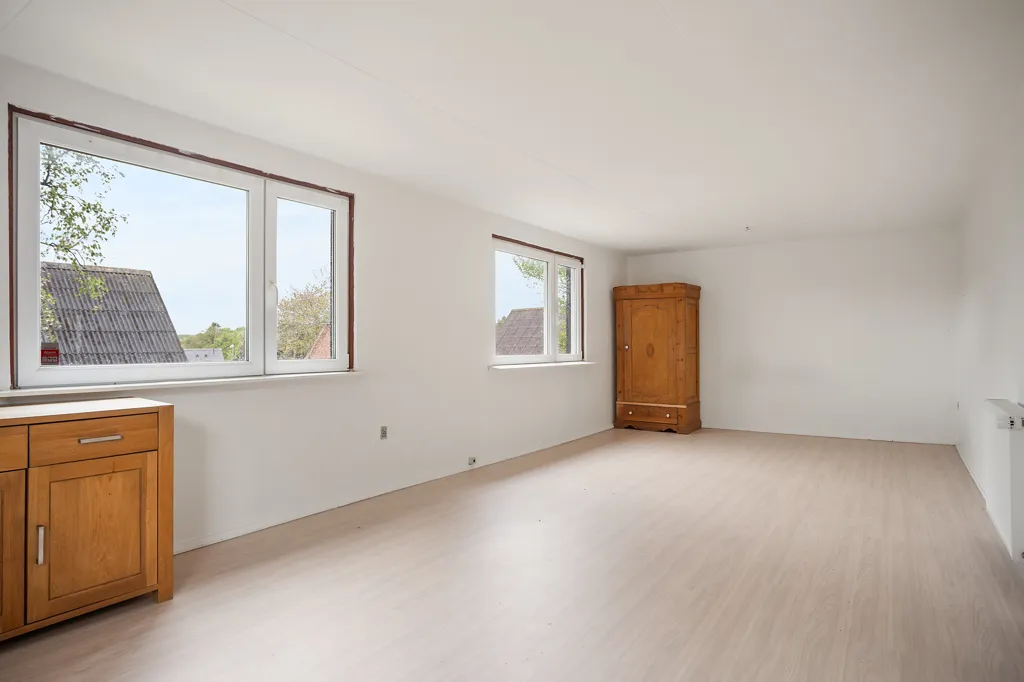 Magamistoad - Villa with Multiple Units in Knudstrup