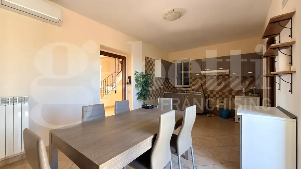 Salle à manger - Panoramic Apartment with Terraces in Bacoli