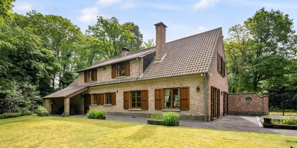 Exterior - Country Villa with Terrace and Garden