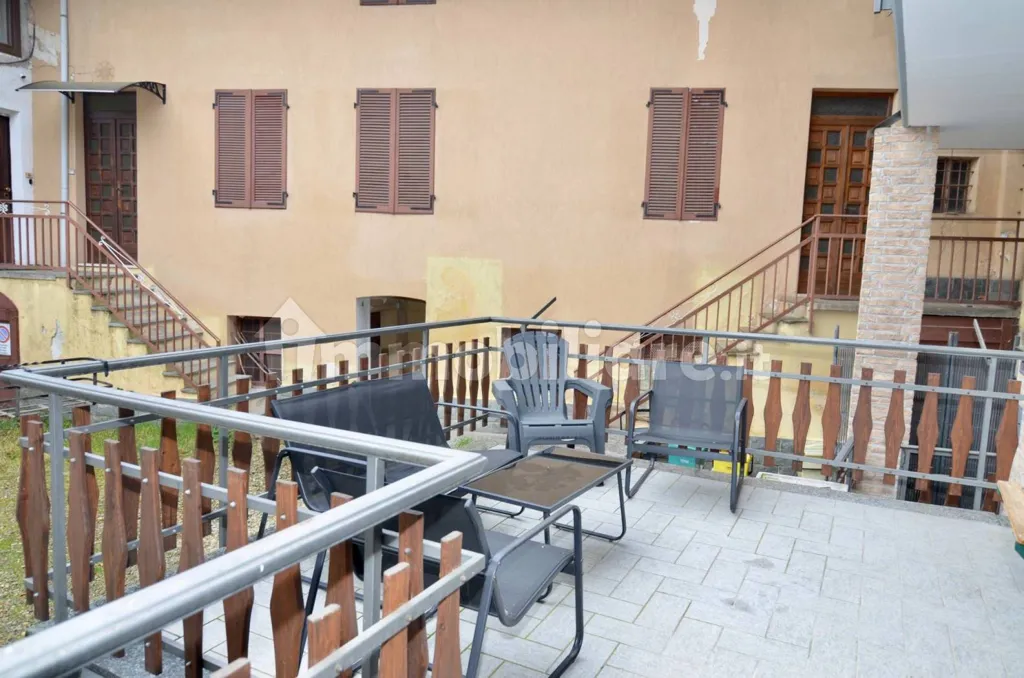 Rõdu - Terraced House with Private Terrace in Levone