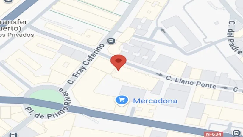 Spacious Flat with Central Location in Oviedo