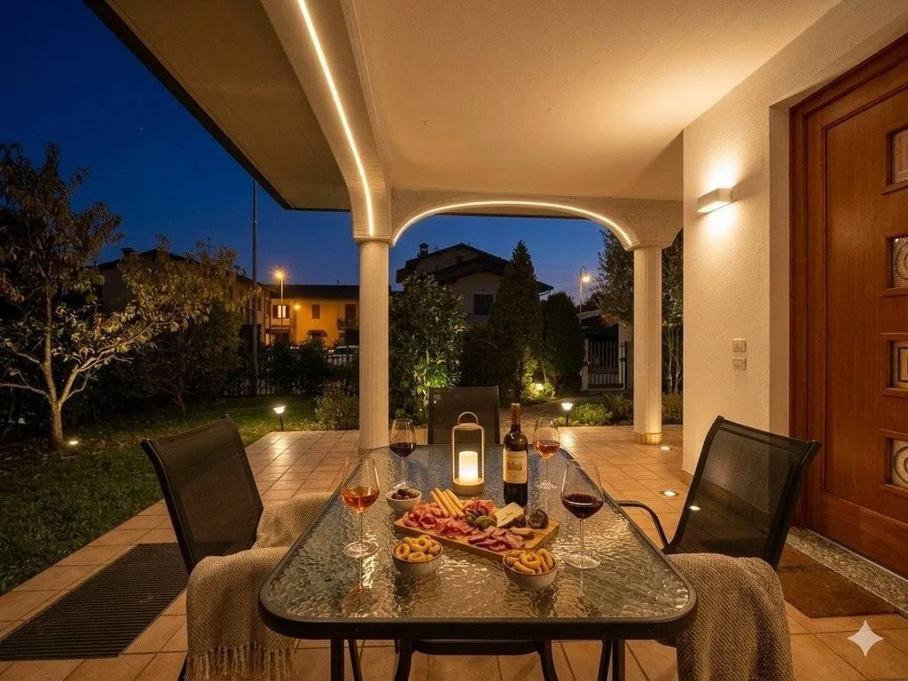 Terrass - Luxury Villa with Private Garden in Mapello