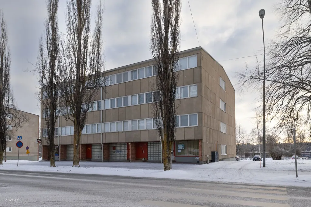 Exterior - Fully Renovated Flat with Balconies in Vaasa