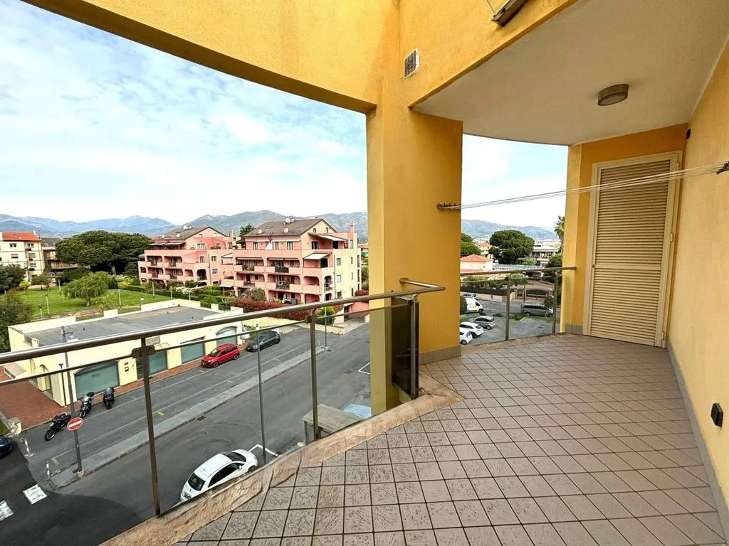 Balcon - Luxury Penthouse with Panoramic View in Albenga