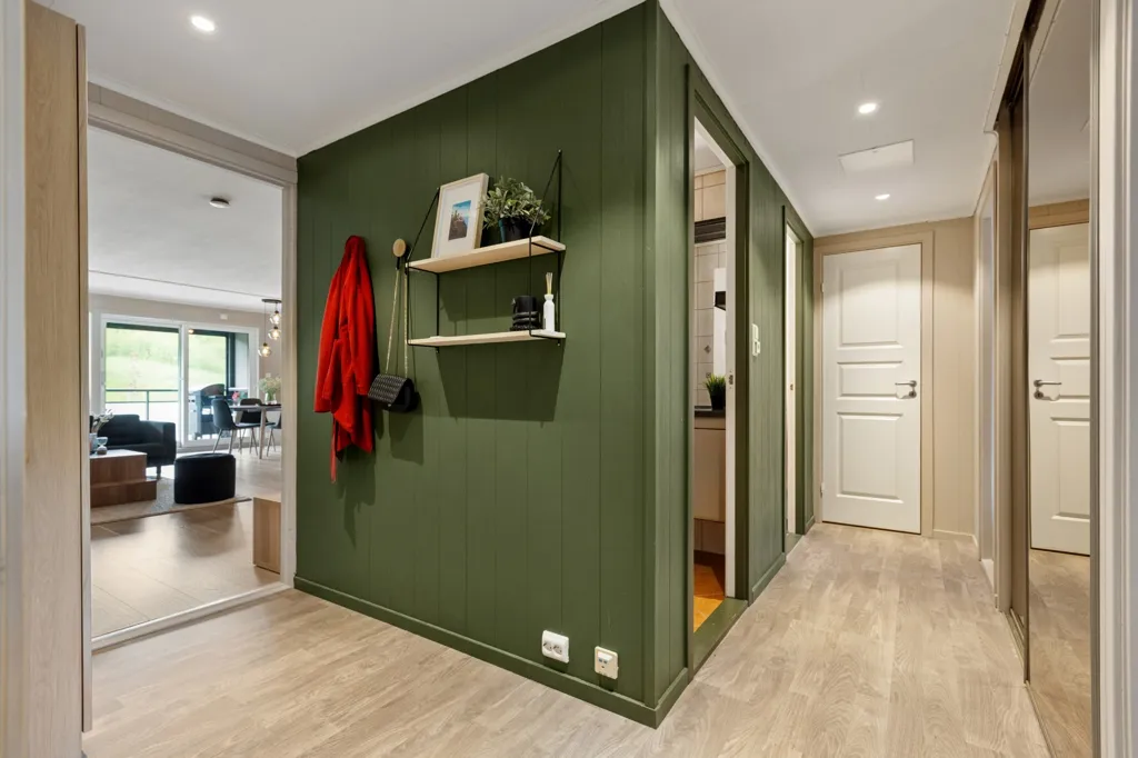 Esik - 4-Bedroom Apartment with West-Facing Balcony in Trondheim