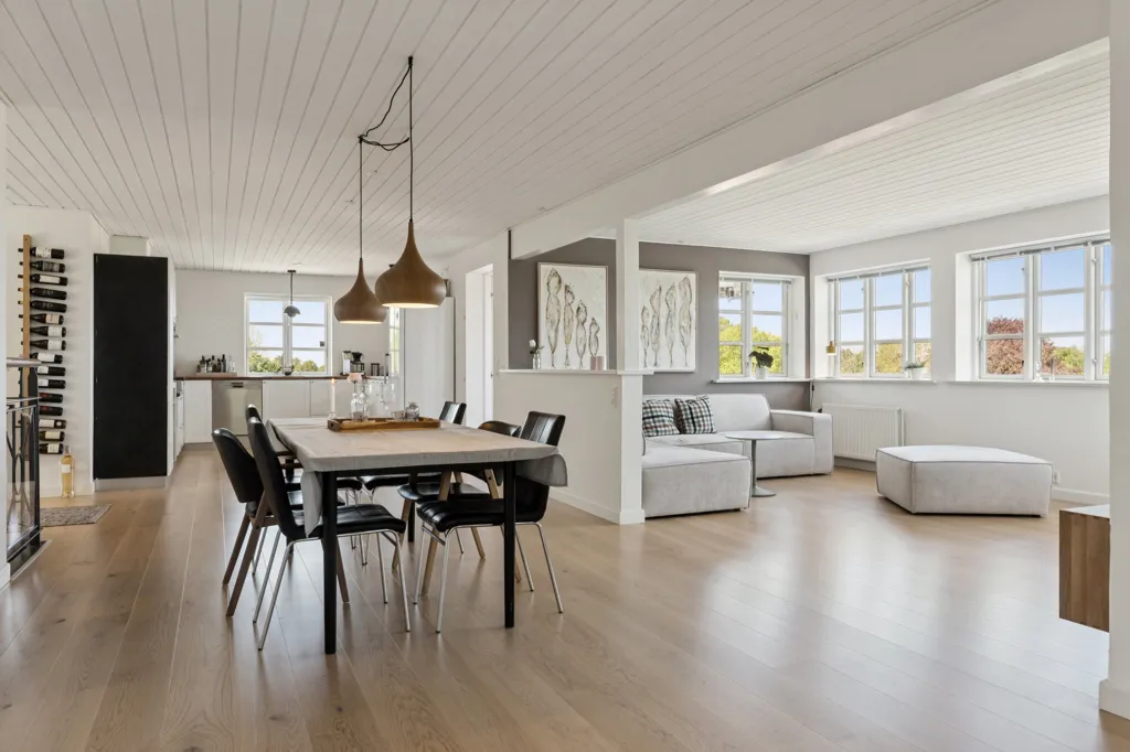 Salle à manger - Detached Villa with Garden in Fårevejle